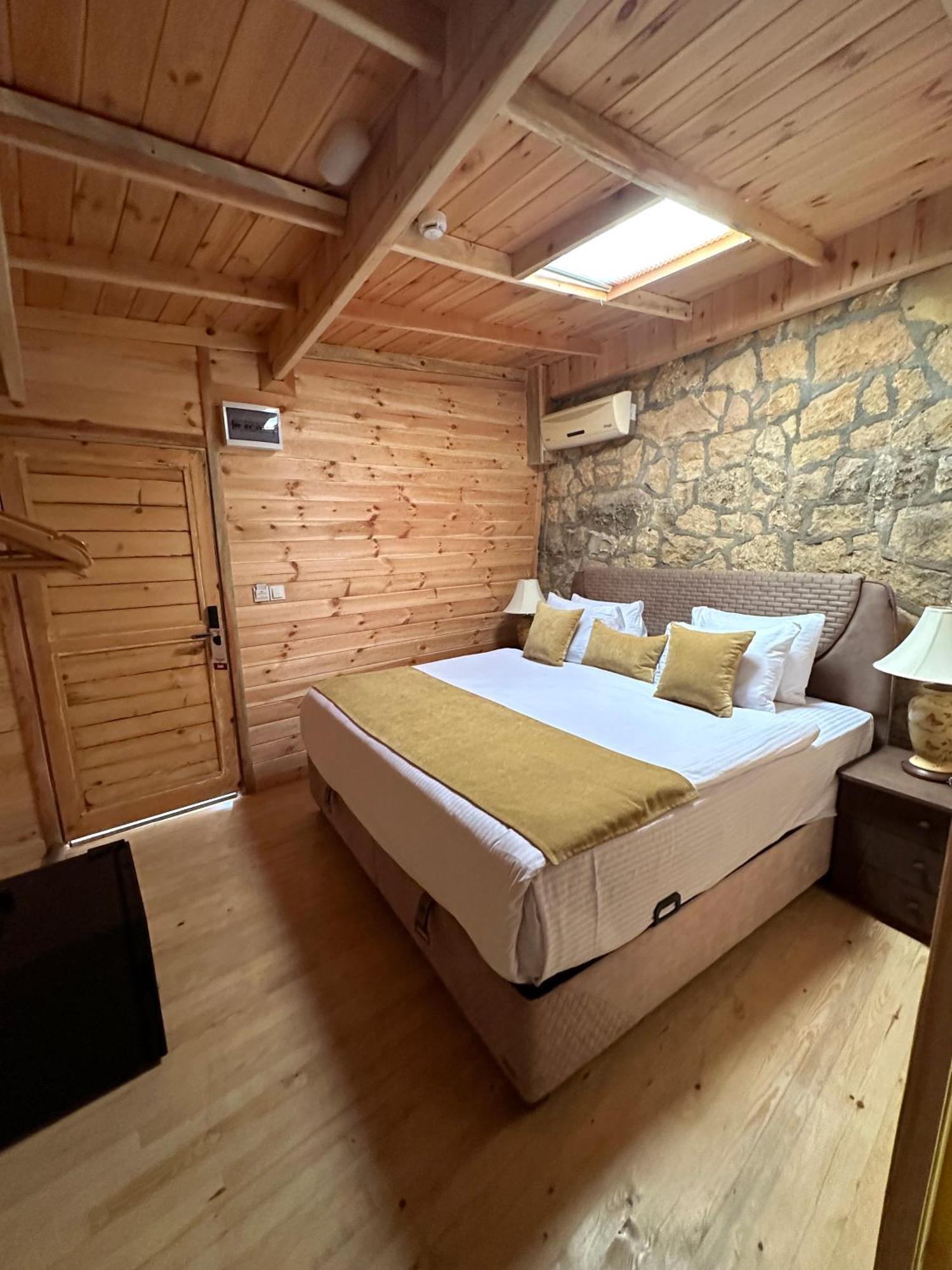 Suuyla Kazdaglari Hotel Edremit  Buitenkant foto